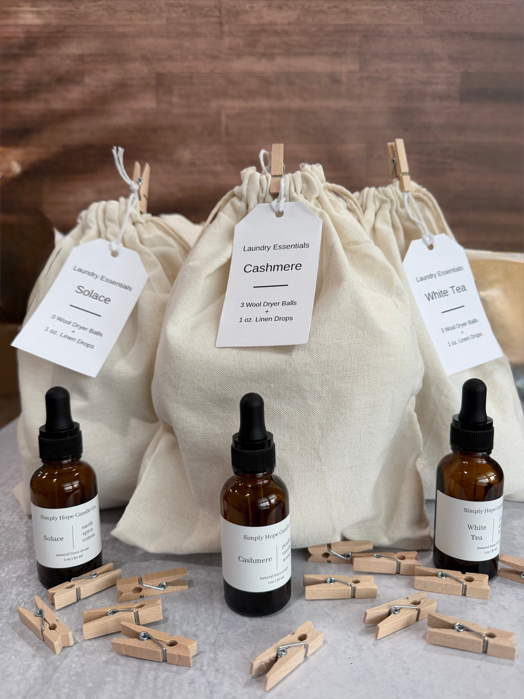 Laundry Essentials Gift Set | 3 Wool Dryer Balls + Linen Drops | Luxury Laundry Care | Solace | Simply Hope
