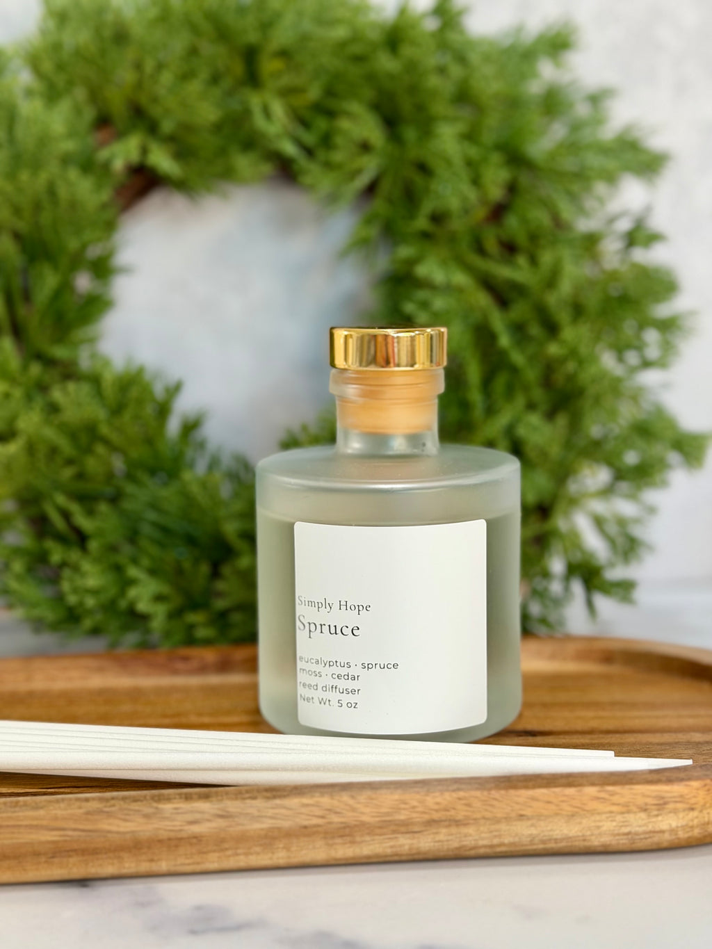Spruce Reed Diffuser 5 oz (eucalyptus + spruce + moss + cedar)