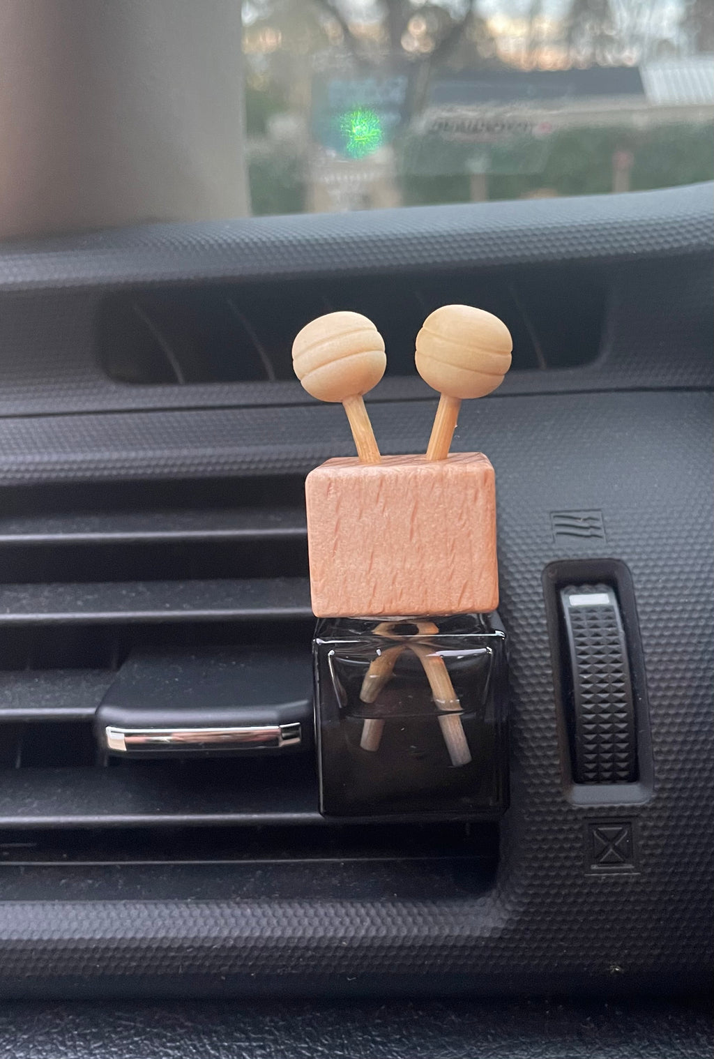 Car Diffuser Vent Clip Oakmoss + Sage Scent, Car Freshies, Car Diffuser, Car Accessories, Car Freshener Gift