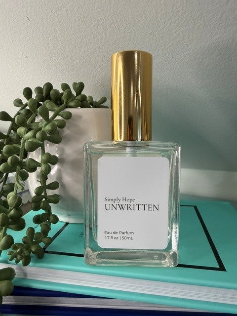 Unwritten Eau de Parfum | Rose, Oakmoss & Honey Perfume | Modern Floral Fragrance | 1.7 oz