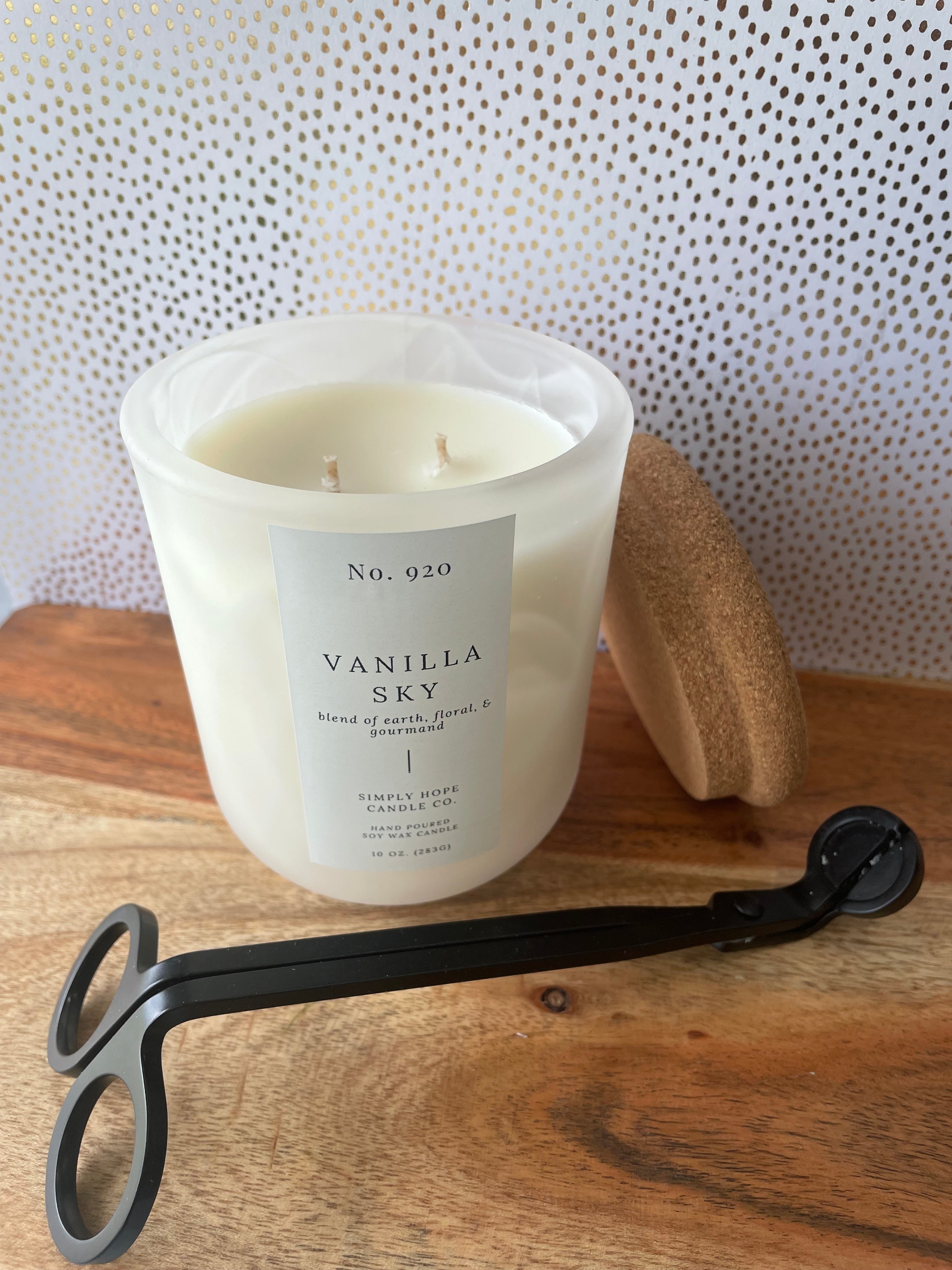 Vanilla Sky 10oz. (earth + floral + gourmand)